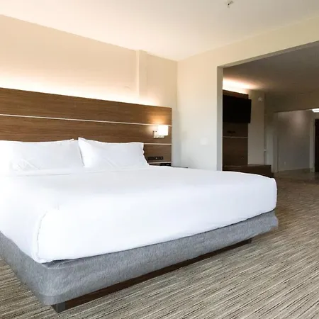 Holiday Inn Express & Suites Lexington North West-The Vineyard By Ihg Extérieur photo