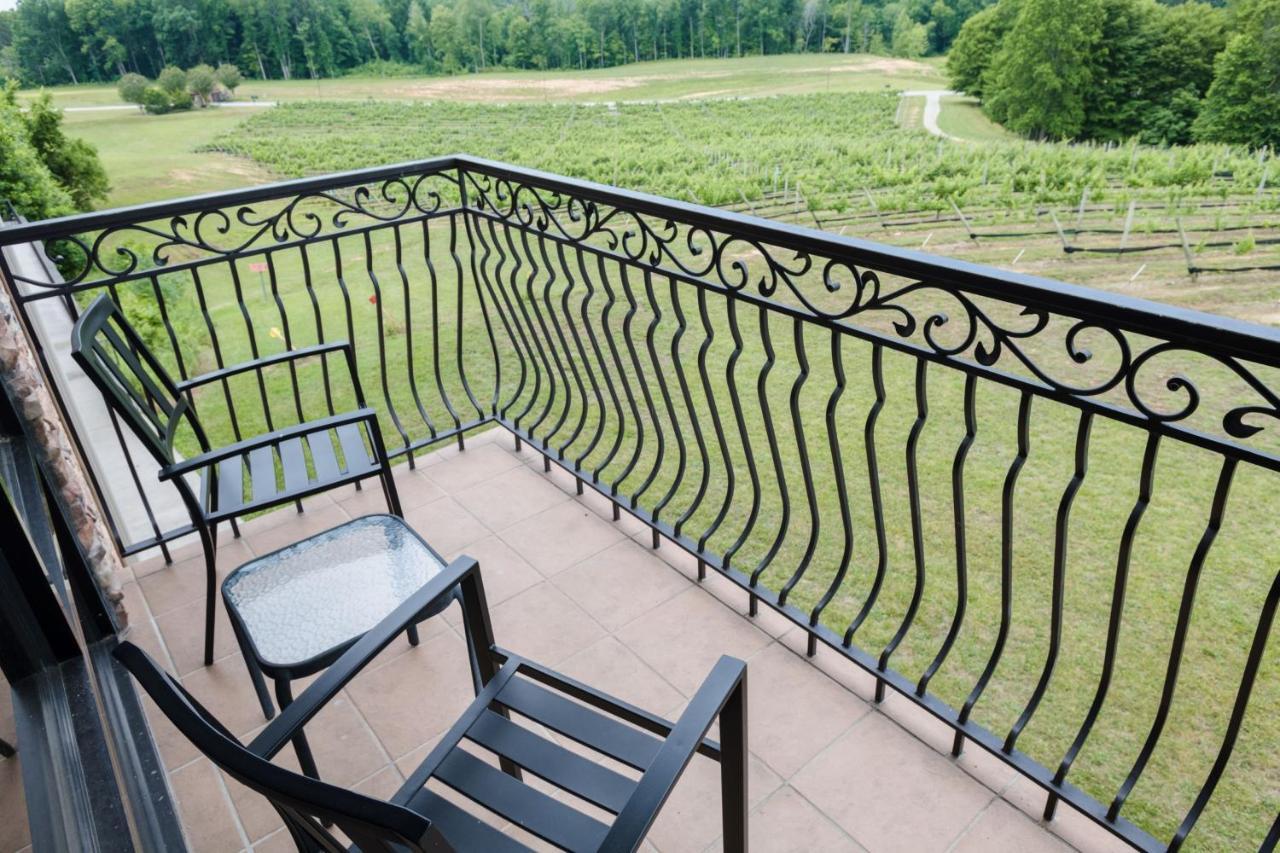 Express & North West-the Vineyard By Ihg Lexington