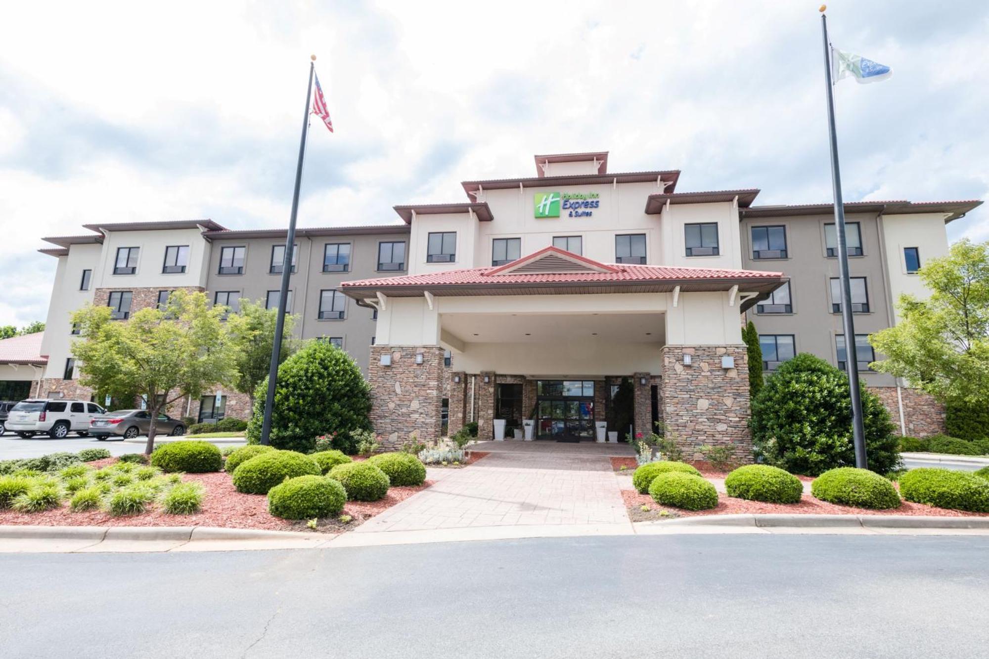 Express & North West-the Vineyard By Ihg Hotel 2*